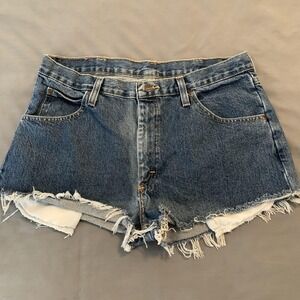 Wrangler Shorts Mens 34 Blue Denim‎ Cutoff Raw Hem Frayed 5 Pocket Jeans Casual